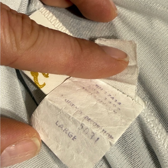 Vintage Miss Elaine White Long Sleeve Nightgown - Women’s Large - Picture 9 of 10